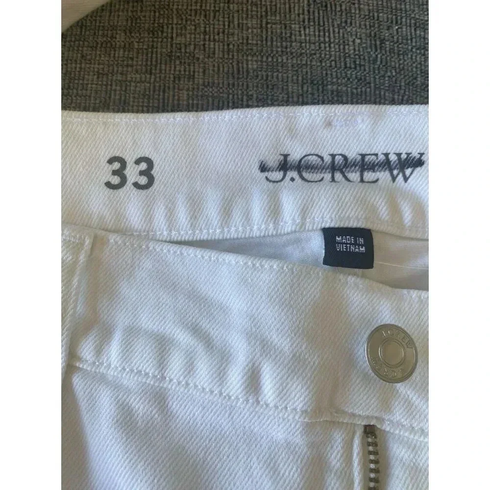 J.Crew Classic Straight Jean in White Size 33 -New‎ I108